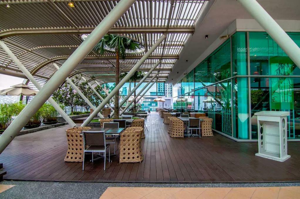Urban Suites @ Swiss Garden Residence Kuala Lumpur Buitenkant foto